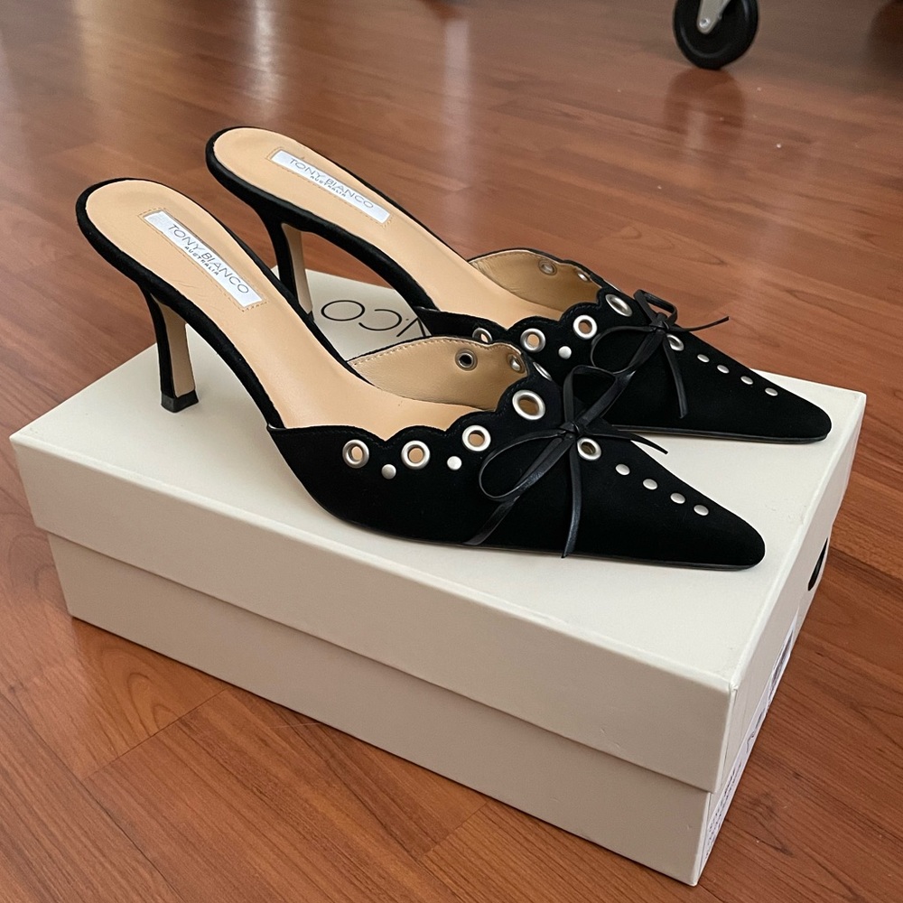 Tony Bianco shae mule black suede size 8